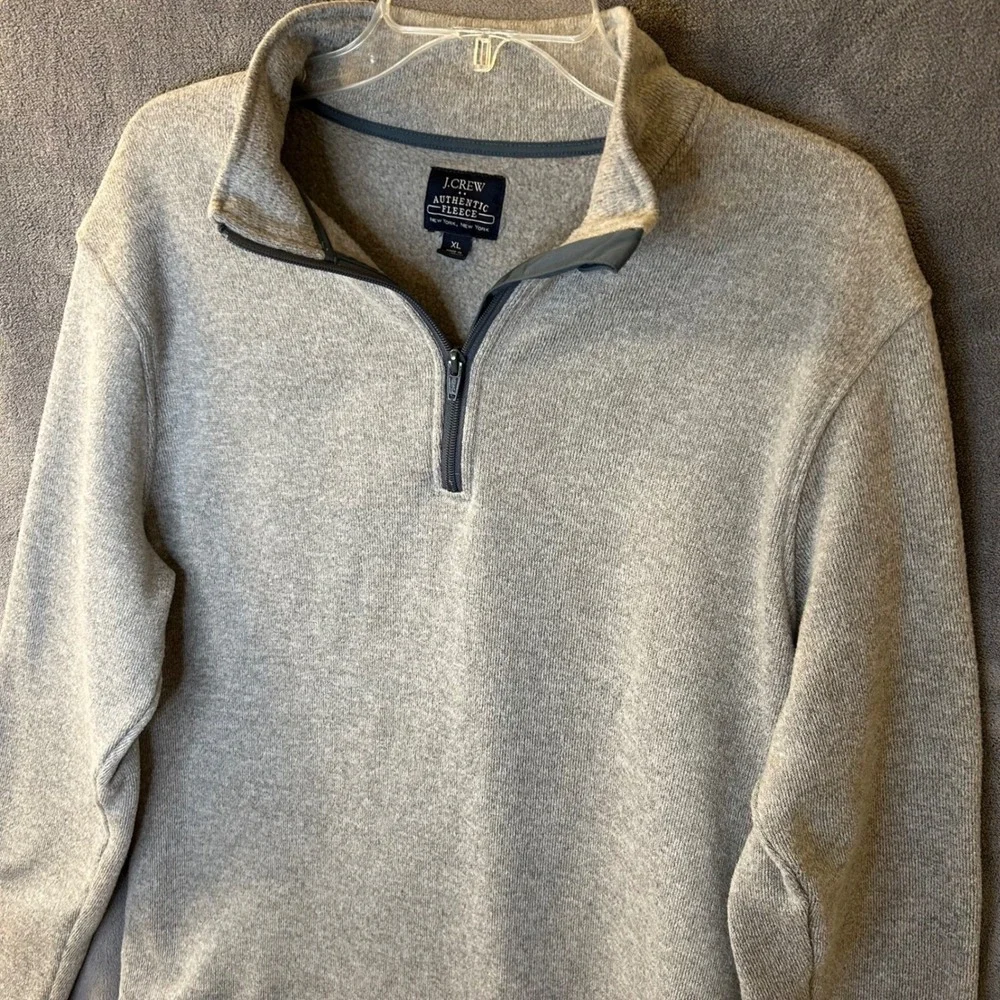 J. Crew Authentic Fleece Mens M (XL Tag) Quarter Zip Pullover Gray Sweater